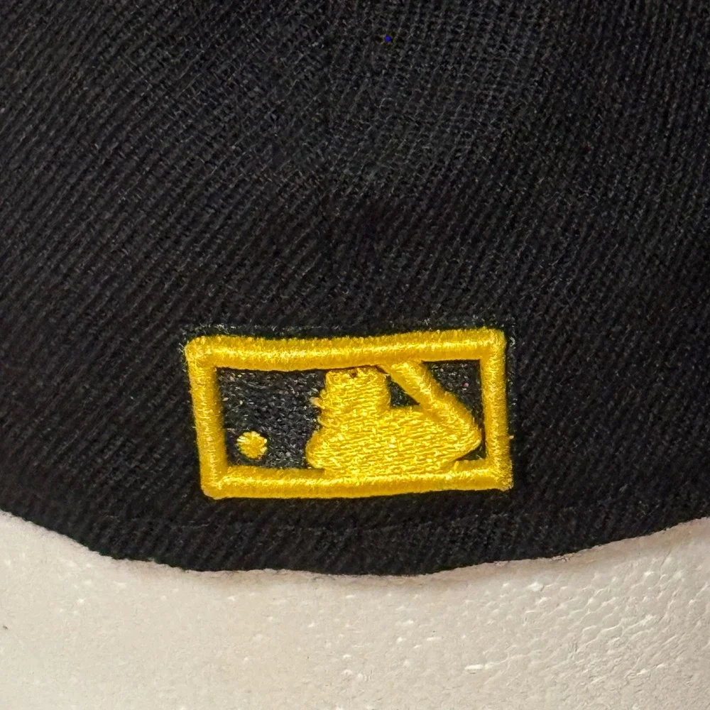 New Era Pittsburgh Pirates 1960 World Series Fitted Hat Black Mens 7 1/4 Good